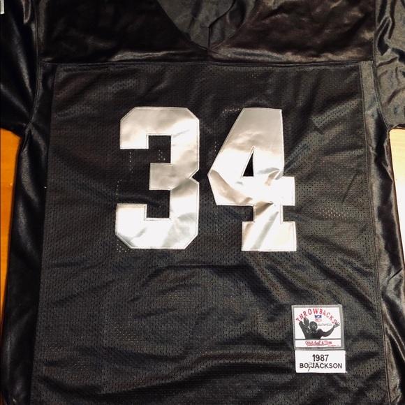 Signed Bo Jackson Raiders Jersey - Picture 2 of 7